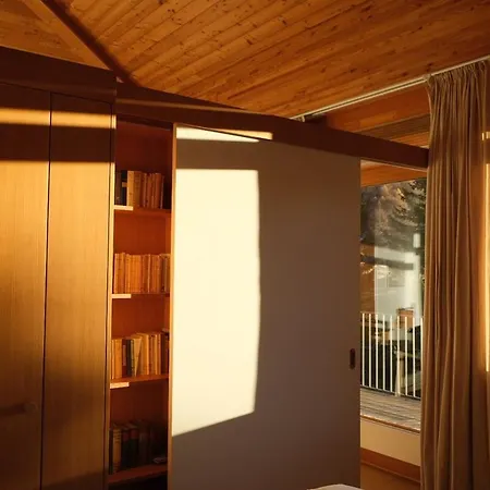 Chesa Myrta - Attic With Beautiful View