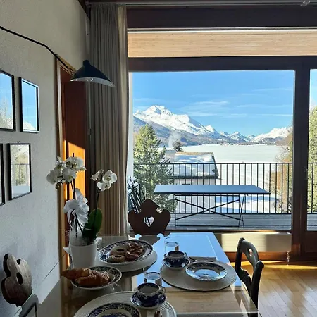 Chesa Myrta - Attic With Beautiful View